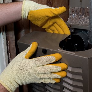 Furnace-Cleaning-and-Maintenance