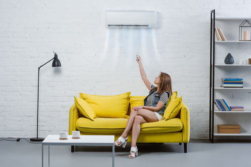 Heat pump ductless wall air conditioner